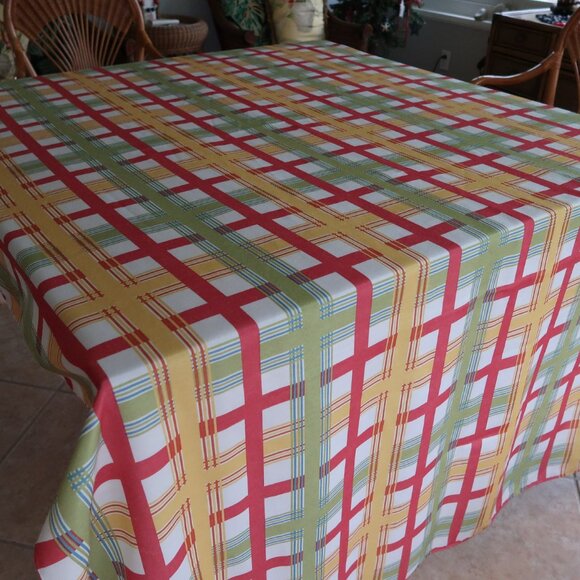 Excellent Food Network Plaid Farmhouse Tablecloth 60" x 100" - Picture 5 of 5
